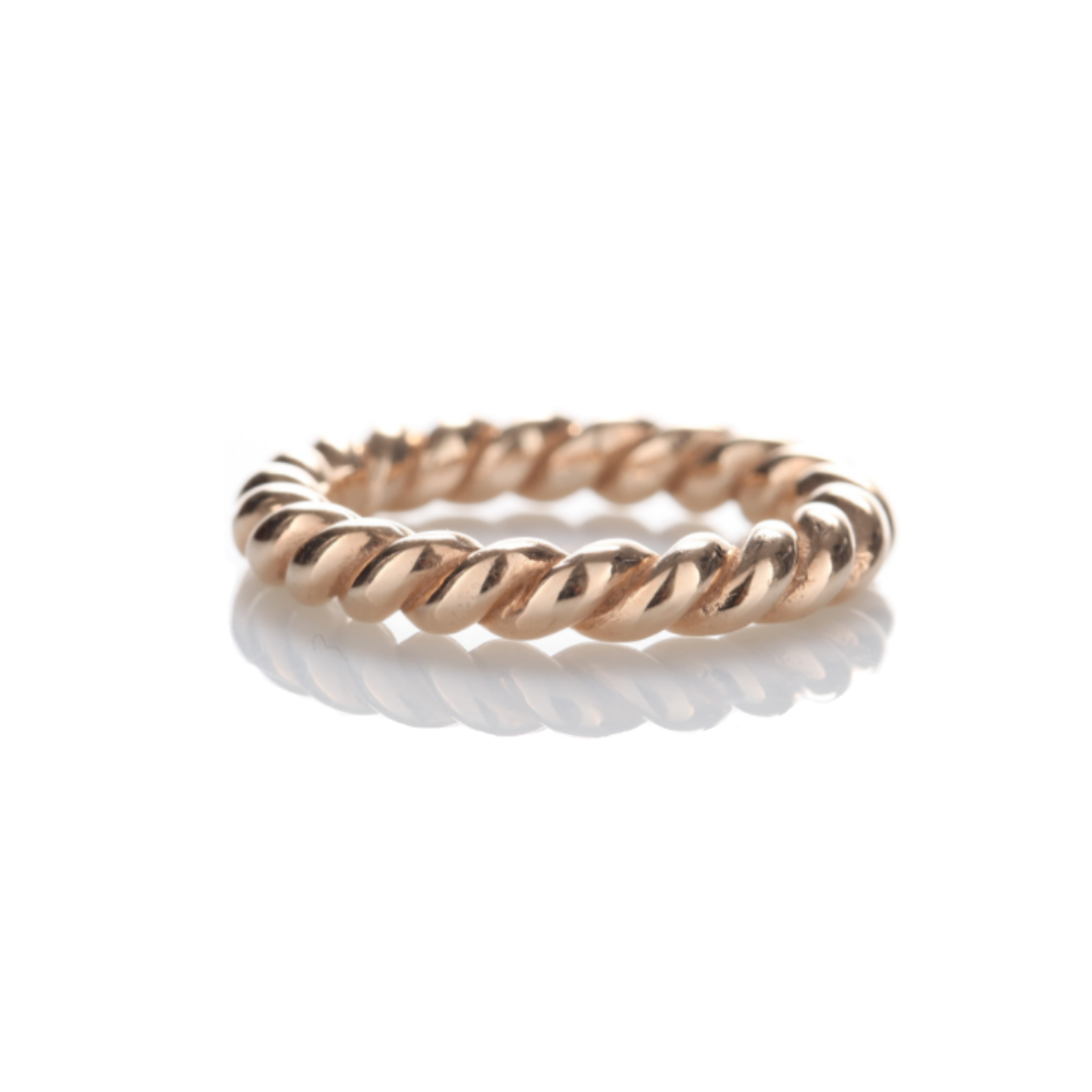 Anillo Trenzado Mediano