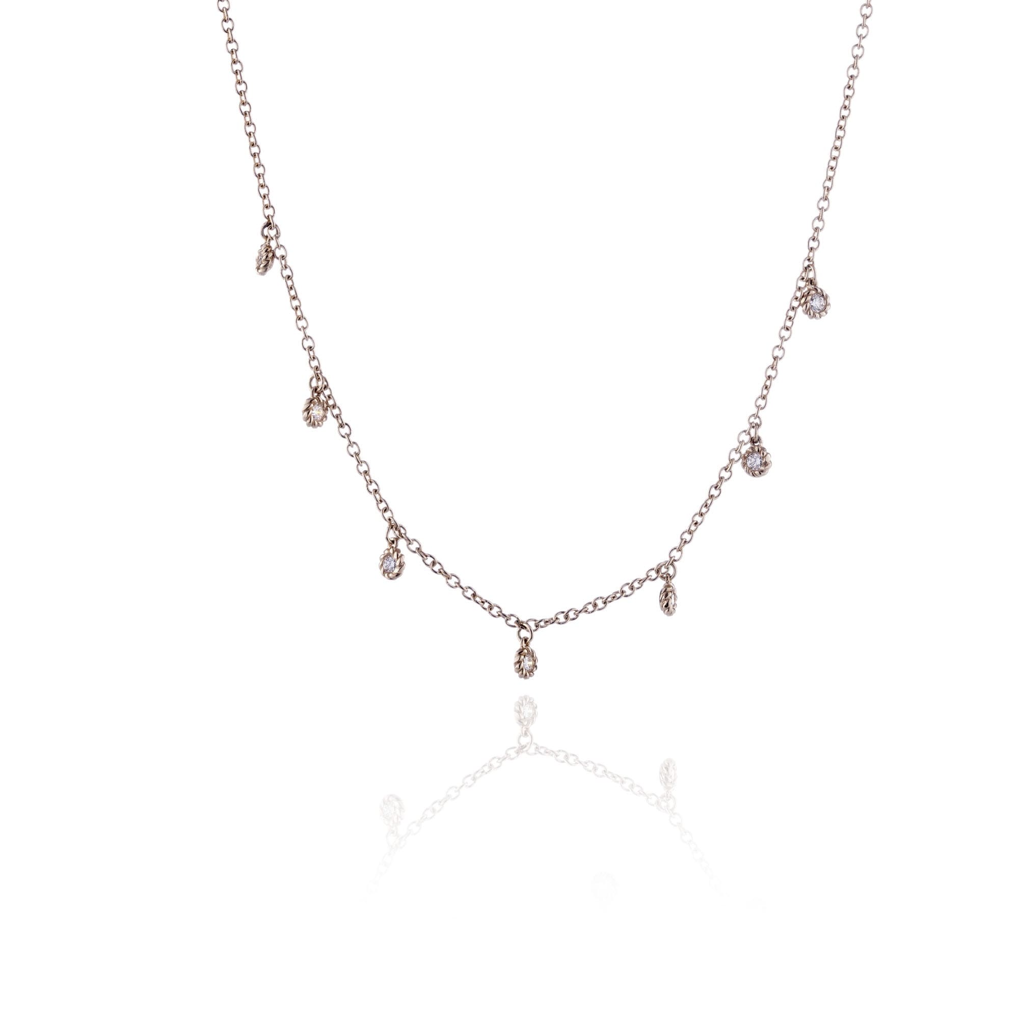 Cadena con Siete Chatones de Brillantes