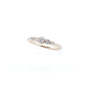 Anillo de Oro Rosa y Brillantes