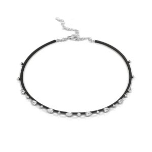 Collar de oro y brillantes