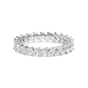 Alianza entera de diamantes talla marquise