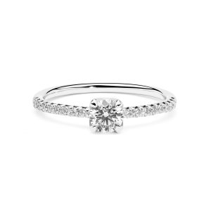 Anillo de oro blanco y brillantes