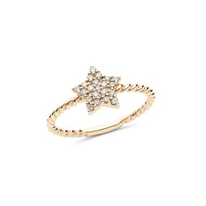 Anillo de Oro Rosa con una Estrella de Brillantes