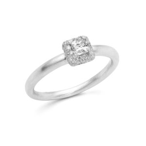Solitario con diamante princesa